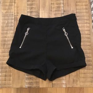 H&M Stretch Zipper Shorts